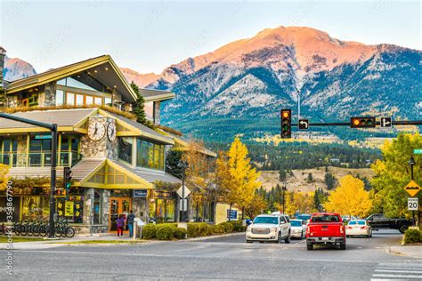 Alberta Canada Sep 30 2017 The Streets Of Canmore In Canadian