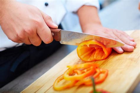 Cuáles son las técnicas culinarias básicas Estudiar Cocina