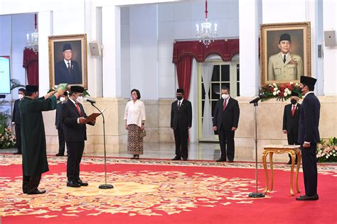 Foto Presiden Ri Saksikan Pengucapan Sumpah Jabatan Kepala Ppatk