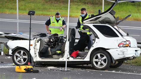 Eastern Freeway Two People Fighting For Life After Crash At Bulleen Rd