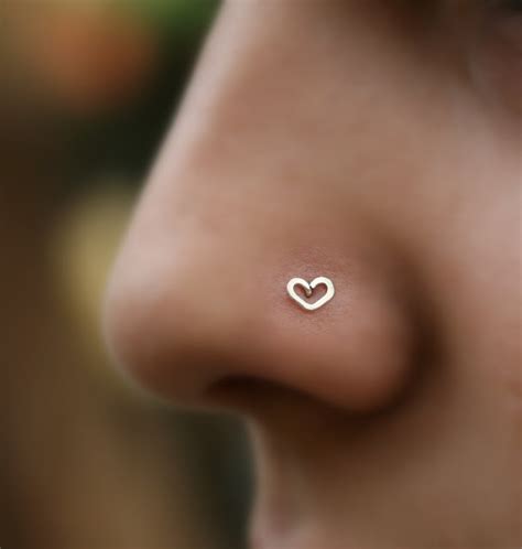 Nose Pins For Your Inspiration Rampdiary Fashion Beauty Lifestyle