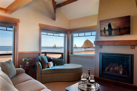 stephanie inn cannon beach hotel with oceanfront view oregon