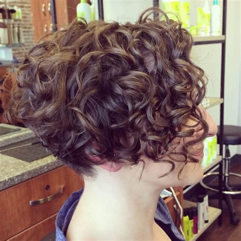 Bob hairstyles short curly hairstyles 2020. 37 Cute & Easy Hairstyles for Short Curly Hair in 2020 ...