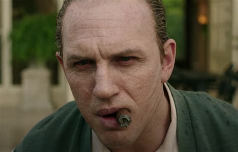 Tom Hardy Est à Glacer Le Sang Dans La Bande Annonce Du Film Capone