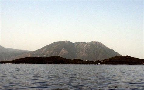 Aristotle Onassiss Skorpios Island In Pics Aristotle Onassis