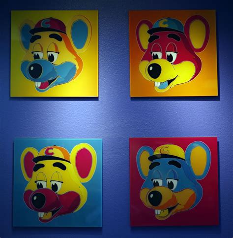 Chuck E Cheese Files For Bankruptcy Protection Los Angeles Times
