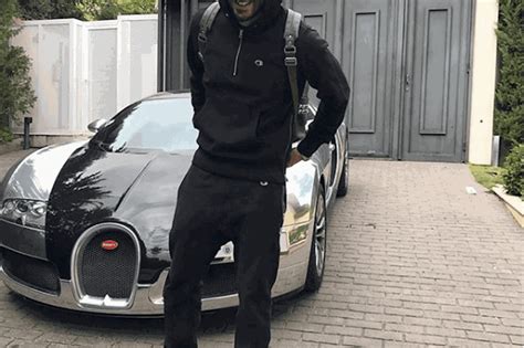 L'amour de karim benzema pour les bolides ne se dément pas. Benzema viu Bugatti Chiron de CR7 e não resistiu a comprar ...