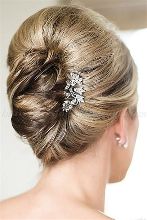 45 Mother Of The Bride Hairstyles Elegant Updo Updo And Short Hair