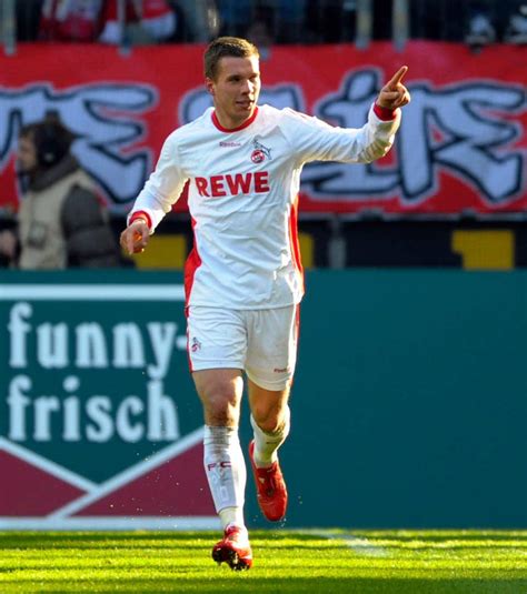 Selbst ein gespräch mit dem neuen. Bundesliga: Podolski fait les affaires du Bayern Munich