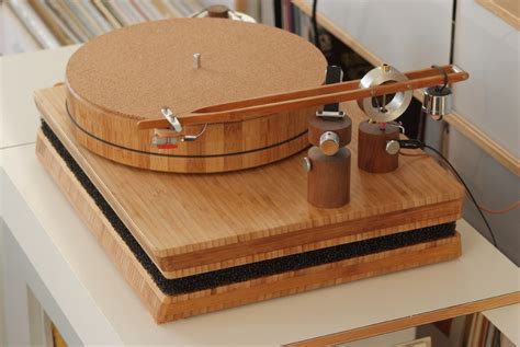 This is diy record player by eunique d on vimeo, the home for high quality videos and the people who love them. Mono & Stereo © 2021: Record Player by IKEA