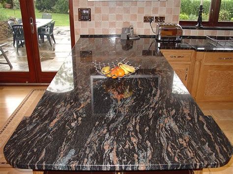 Wir fertigen granit küchenarbeitsplatten in handwerklicher qualität vom aufmass bis zur montage. Tropical Black Granit Arbeitsplatte http://www.granit ...