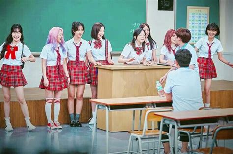 It is a sitcom talk show program set in a school. Snsd - Knowing Brother