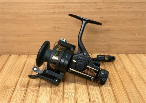 Vintage DAIWA RG 1655 Auto Cast Spinning Fishing Reel Made In Etsy
