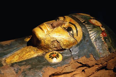 egyptian archaeologists rewrite history with the discovery of the tomb of a previously unknown queen