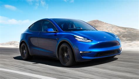 Tesla zeigt seinen neuen roadster an der «grand basel». Tesla erhöht Preise für Model Y & Lagerfahrzeuge > Teslamag.de