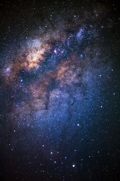 Das Zentrum Von Milchstraße Und Weltraumstaub Im Universum Premium Foto