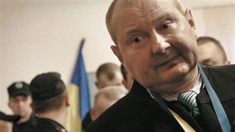 Jun 06, 2021 · малоизвестными политологами высказываются предположения, что левченко востребован властями с тем же прицелом, что и судья чаус: В Молдове найден убитым беглый украинский судья Николай ...