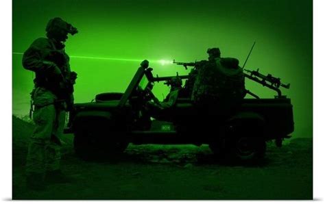 Night Vision View Of Us Special Forces On Patrol Special Forces Us