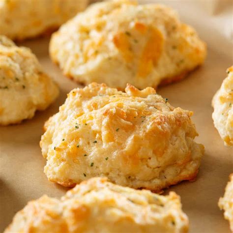 Authentic Red Lobster Cheddar Bay Biscuit Recipe Without Bisquick