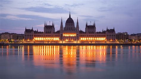 10 Most Beautiful Parliament Buildings
