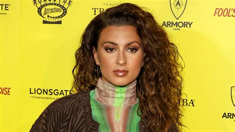 Singer Tori Kelly Hospitalized With Blood Clots After Collapsing At