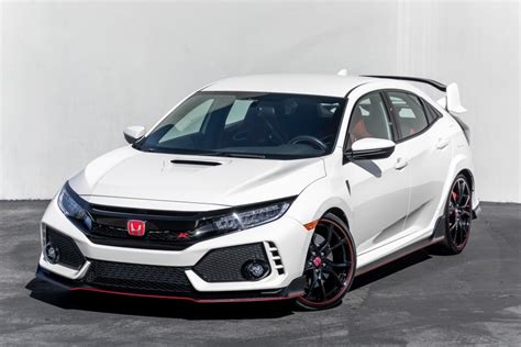 9k Mile 2017 Honda Civic Type R For Sale On Bat Auctions Sold For