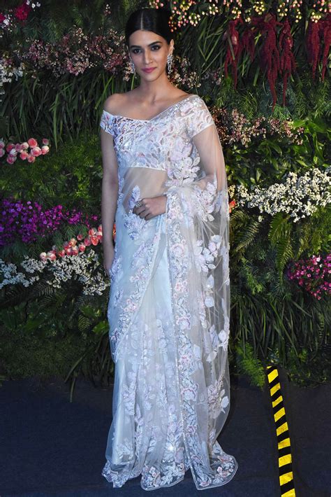 Love Wearing White Try Kriti Sanons Manish Malhotra Sari For Your Bff