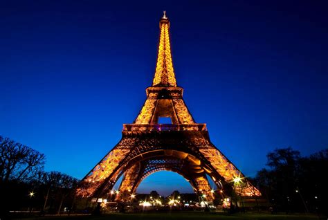 Eiffel Tower Against The Night Sky Wallpapers And Images Wallpapers