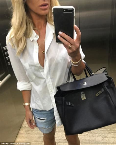 Roxy Jacenko Reveals Her Tips For The Perfect Lift Selfie Daily Mail Online