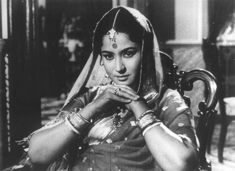 Meena Kumari Retro Bollywood Old Bollywood Bollywood Aesthetic