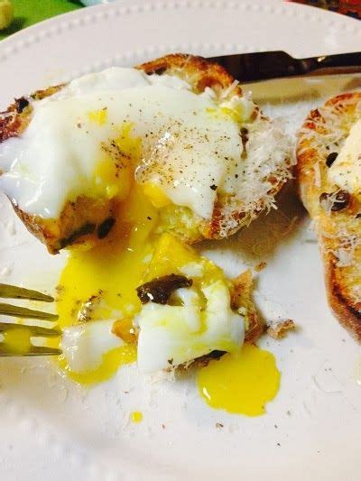 Martha Chartreuse Poached Eggs Toast Egg Toast Poached Eggs