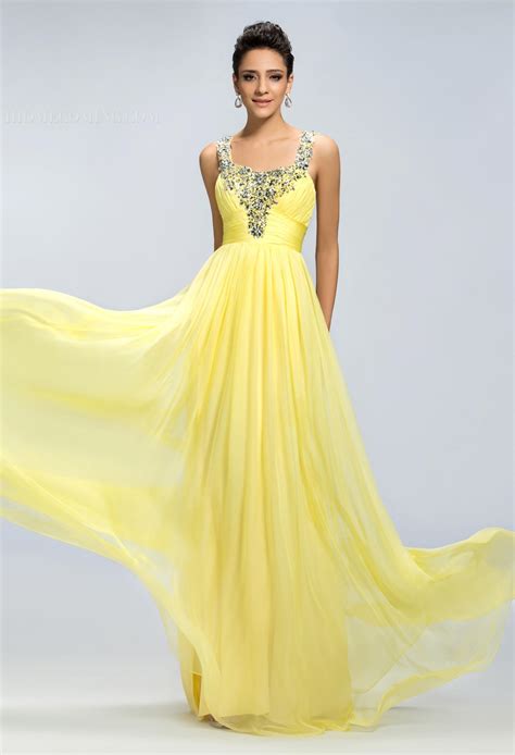 Looking for formal dresses that can turn heads? Read these Tips Before Buying Evening Dresses - Leisure and Me