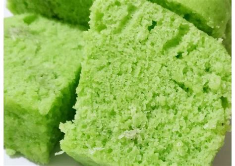 Cara membuat kue bolu pandan santan: Resep Bolu kukus pandan santan no mixer oleh Umi ...