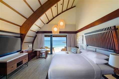 Fiji Marriott Resort Momi Bay Duplex Ocean Front Bure Guest Room