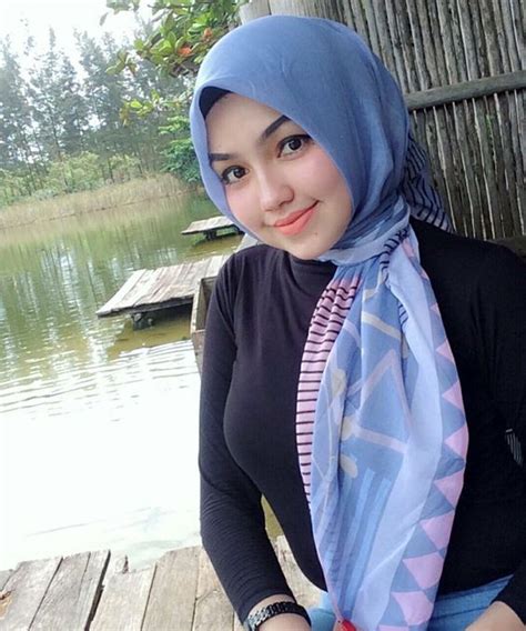 Posts about janda written by fwj tv. Janda Muslimah Bandung Cari Teman | Anak perempuan, Hijab ...