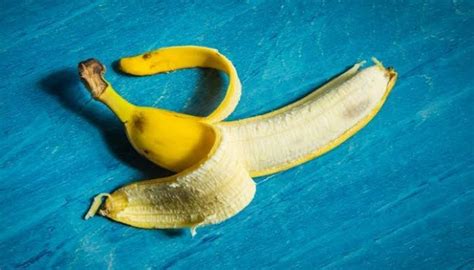 Eating A Banana Peel Will Do This To Your Body