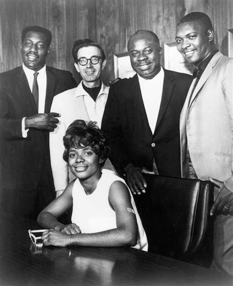 Jim Stewart Whose Stax Label Became Soul Powerhouse Dies At 92 The
