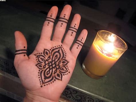 35+ new easy and simple mehndi(henna) designs for beginner girls. 40 Simple And Easy Henna/Mehndi Designs For Beginners