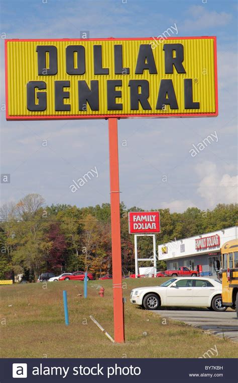Tennessee Sparta Dollar General Variety Store Chain Business Strip Mall