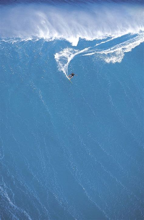 The Biggest Wave Ever Recorded Measures In At 1740ft Surfing Pictures