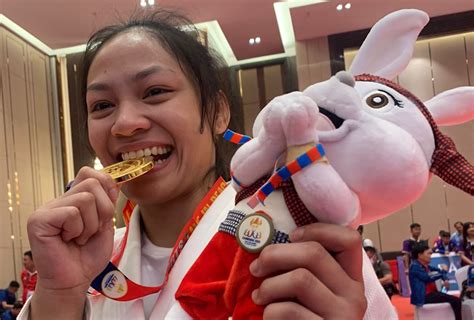 Jiu Jitsus Kaila Napolis Wins Philippines First Gold Medal In Sea