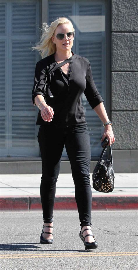 Abbie Cornish All In Black Style Out In West Hollywood July 2015