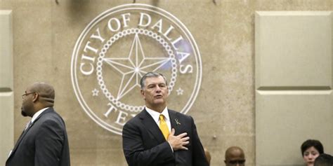 Dallas Mayor Calls For Criminal Probe Of Citys Police And Fire Pension