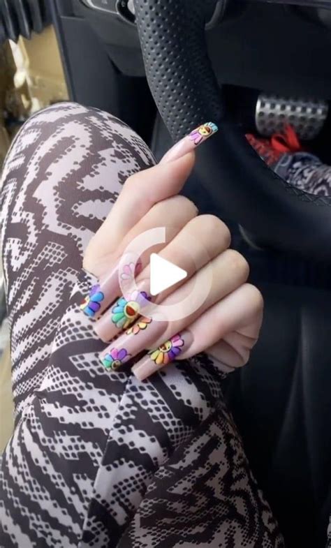 The double sided cushion features a happy smiling murakami flower on the front and a sleepy murakami flower on the reverse. Kylie Jenner's Latest Hand-Painted Manicure Is a Work of Art — Literally in 2020 | Manicure ...