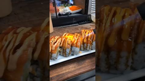 We recently had a quick dinner at deli sushi & desserts. Jamaican monster roll@Deli Sushi & Desserts - YouTube