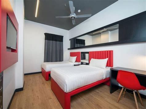 Odalar misafirler için 400 klimalı odada düz ekran televizyon mevcuttur. Best Price on Tune Hotel klia2 in Kuala Lumpur + Reviews!