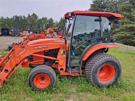 2017 Kubota L3560hstc Compact Tractor U70175