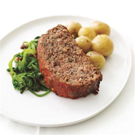 Buffalo Meatloaf With Spinach And Roasted Baby Potatoes Recipe
