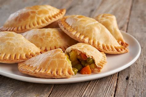 Savory Hand Pies 3 Ways Recipe And Instructions Recipe And Instructions Del Monte®