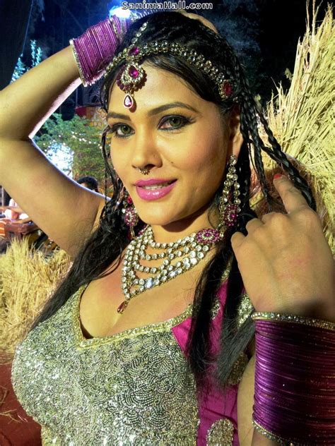 Bhojpuri Hot And Sexy Photos Of Actresses Images Pictures Photo Gallery